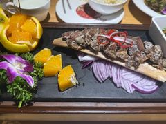 -嫩芽 ·地道重庆菜(十八梯露台夜景店)