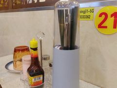 -明记港式烧腊茶餐厅(下沙店)