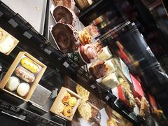 -星巴克臻选(济南万达店)