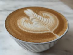 咖啡拿铁-The Rug Cafe(王府中环店)