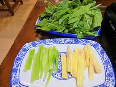 -阿鹏故事云南野生菌火锅(人民路店)