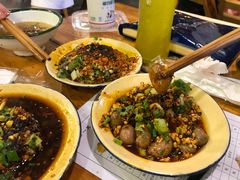 -拈签一笑黄牛肉辣卤串串