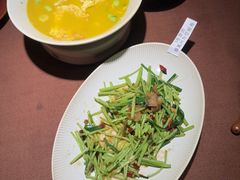 -荷栖小院·品质江西菜(红谷滩店)