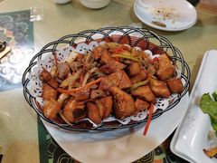 馕炒烤肉-新疆红柳花餐厅(新洲店)