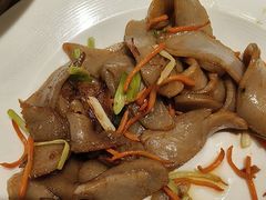 -头上红煨盐鸡·非遗院子餐厅