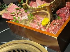 -山川小町·极番烧肉(新地假日广场店)