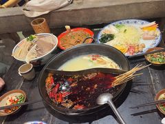 -周小明火锅(黑金冠社区店)