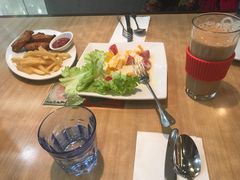 -必胜客(百联又一城店)