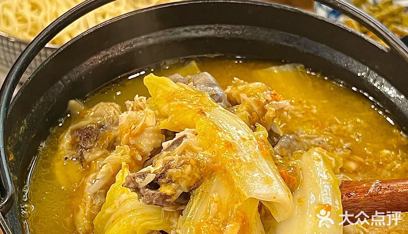 这口蟹黄捞鸡 鲜得眉毛掉了