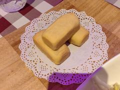 台湾凤梨酥点心-邓丽君音乐主题餐厅