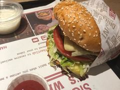 波特菇牛肉特堡-The Habit Burger Grill 哈比特汉堡(复兴soho店)