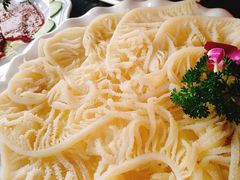 -二荆条·蜀鲜汇城市森林火锅