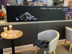 -瑞幸咖啡(绿地新都会9号楼店)