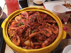 -多嘴超级肉蟹煲(杉杉国潮主题店)