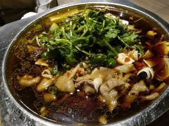 -自贡盐帮菜·玩辣餐厅(樱花园西街店)