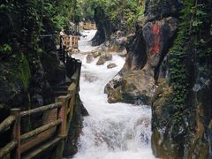 -华蓥山天意谷景区