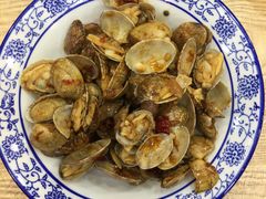 -江城燕子大排档(江汉路步行街店)