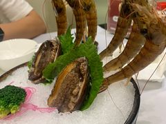 -红鼎豆捞·非遗鲍皇汤火锅(宝丰路店)