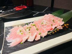 -山川小町·极番烧肉(新地假日广场店)