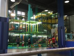 -蒙特利亲子乐园