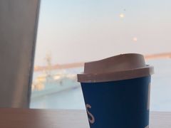 -抱抱地球咖啡馆(国家海洋博物馆店)