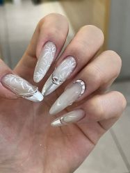 -纤贝儿美甲·科技美肤