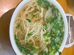 -伊京轩兰州牛肉面(闹市口店)