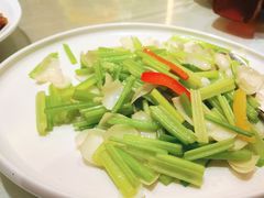 西芹百合-锦粤宫·精致粤菜(深圳北站店)