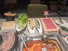 -海底捞火锅(宝龙广场夜宵主题店)