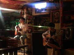 -南京天堂隔壁酒吧