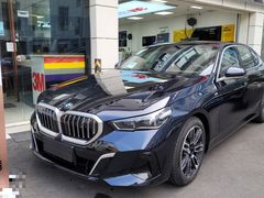 -车水马龙3M汽车贴膜冠军店隐形车衣改色膜(漕宝路中环店)