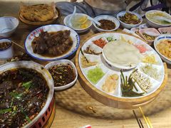 -怪噜范·老贵阳街头名小吃(鸿通城店)