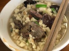 羊肉泡馍-刘信牛羊肉小炒泡馍(回民街店)