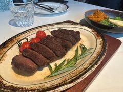 -Mogul Eatery·大亨餐酒馆
