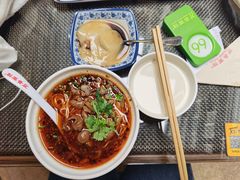 -万县面馆(高笋塘店)