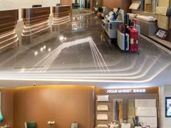 -长沙五一广场东塘地铁站亚朵酒店