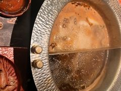 -牛YO寿喜烧·铁板烧和牛火锅自助(市府恒隆店)