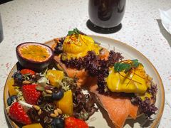 烟熏三文鱼班尼迪蛋-BE BRIGHT KITCHEN(正佳广场店)