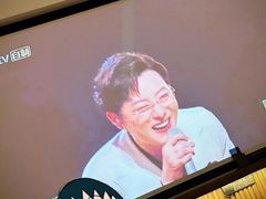 -新偶像健康汇•水疗SPA•豪华自助餐(世界城店)