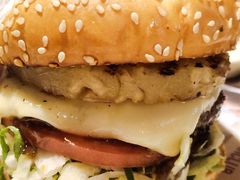-The Habit Burger Grill 哈比特汉堡(复兴soho店)