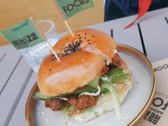 -龙治汉堡(中华城店)