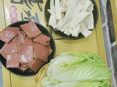 -曹丞相·地锅鸡·地锅鱼(武林店)