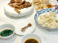 -东方饺子王(新奥购物中心店)