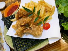 薯条爱上鸡-葉家.焼鳥.居酒屋(惠利街店)