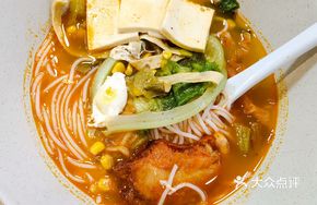 Old Jar Sichuan-style Pickled Cabbage Chicken Noodles