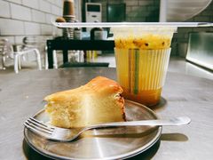 -RWORK·COFFEE(滨江店)
