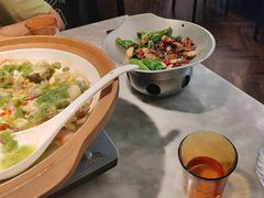 -雀蓝川菜(奥体广场店)