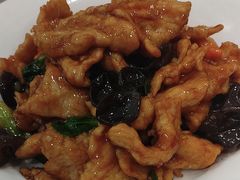 滑溜肉片-添福来墨鱼饺子 · 海鲜东北菜(大连星海·黄浦路店)