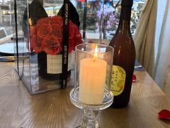 -Mark&Mars Restaurant