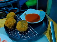 墨鱼芝士饭团-韩宫宴烤肉·料理(宝山万达店)